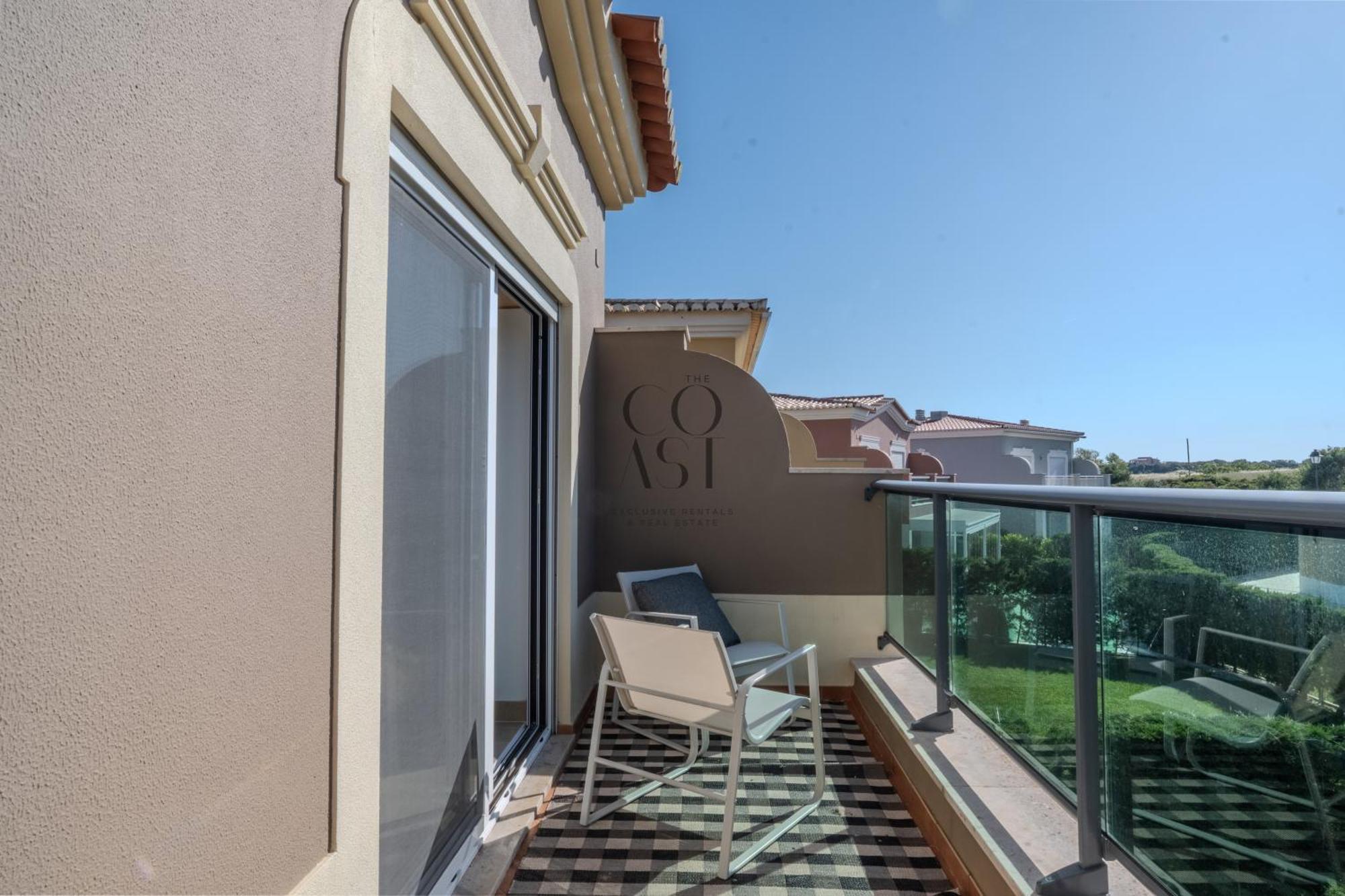 Villa Private House With Garden & Pool By The Coast Exclusive *